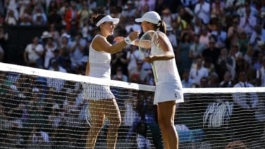 Wimbledon 2025. Iga Swiatek arrasa a Belinda Bencic y llega a su primera final