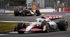 Debido a las penalizaciones a Antonelli y Bearman suben Fernando Alonso al 7º y Carlos Sainz al 10º en el GP de Gran Bretaña