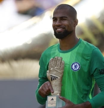 El español Robert Sánchez, mejor portero del Mundial de Clubes