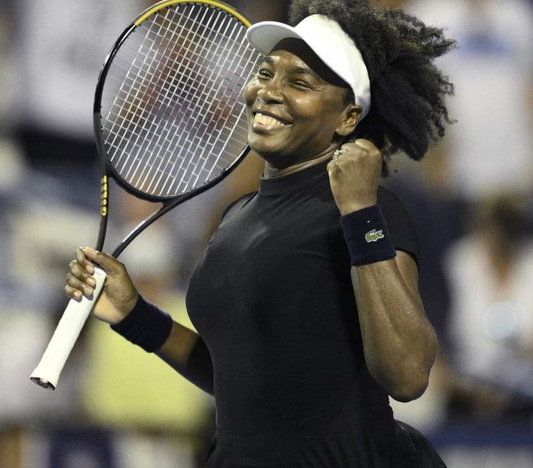 Venus Williams, con 45 años, avanza en Washington y marca hito histórico único