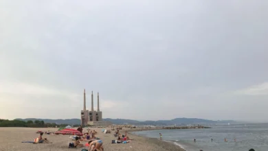 Dos personas fallecen en las playas de Sant Adrià y Barcelona en una hora