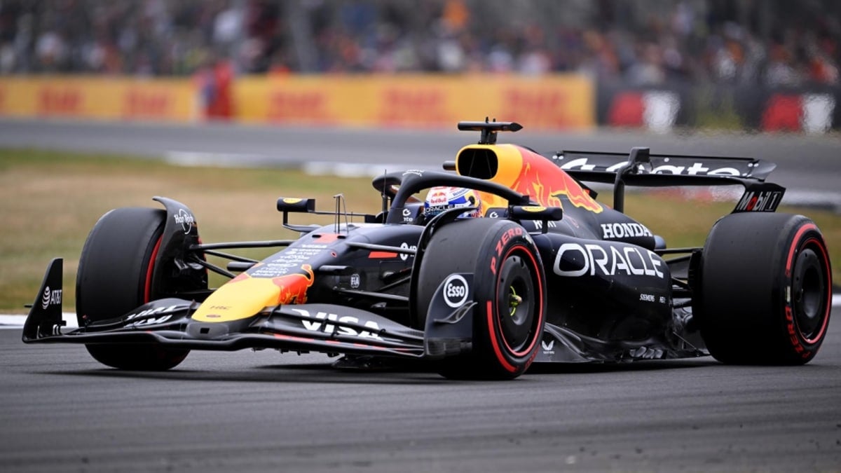'Pole' de Max Verstappen, Alonso saldrá noveno y Sainz undécimo en el GP de Gran Bretaña