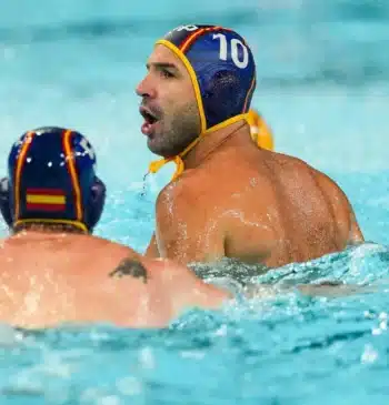España logra su cuarto Mundial de waterpolo y se lo dedica a [...]