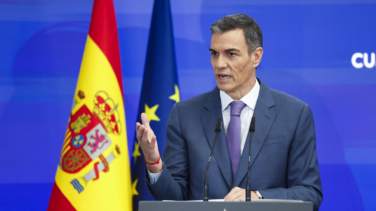 El Gobierno aprueba este martes el acuerdo para ampliar a 17 las semanas por paternidad y dos más de permiso parental retribuido