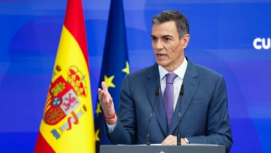 El Gobierno aprobará este martes el acuerdo para ampliar a 19 las semanas de permisos por nacimiento y crianza