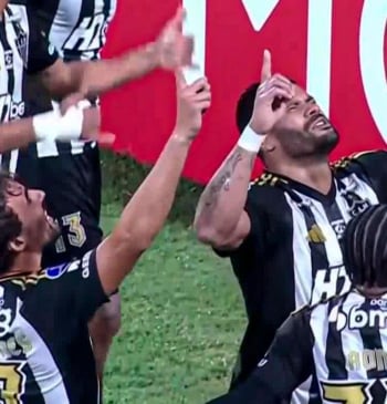 Atlético Mineiro vence al Bucaramanga con gol de Hulk en la Copa [...]