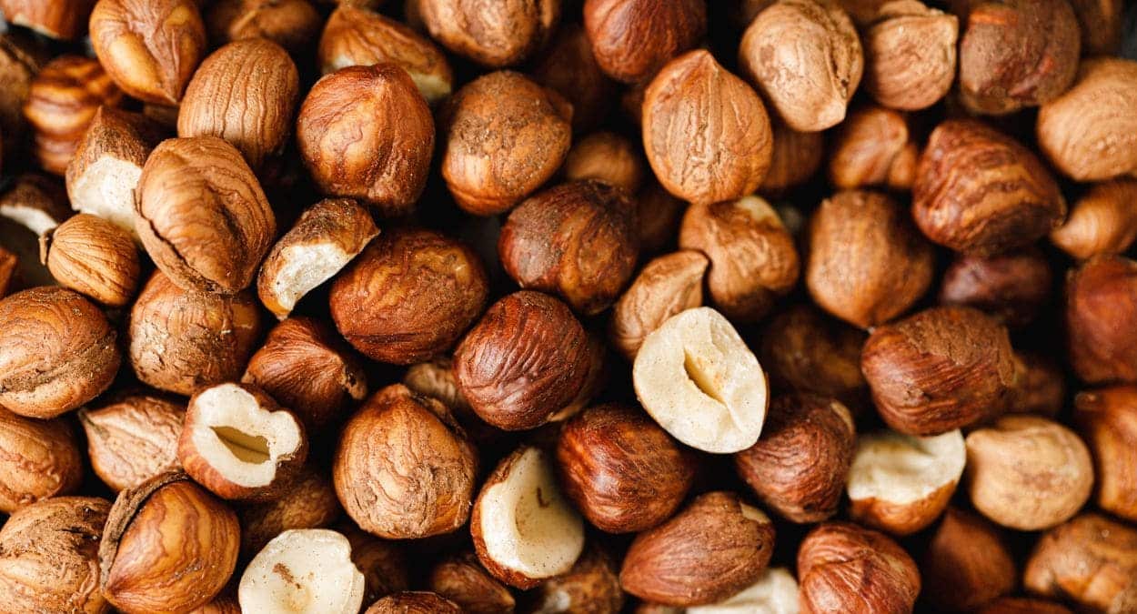 El mejor fruto seco para proteger la piel durante el verano