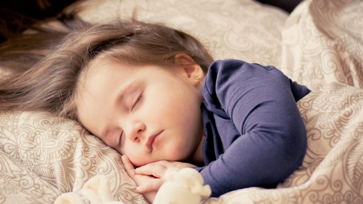¿Cuál es la temperatura a la que tiene que estar tu habitación para dormir bien en verano?