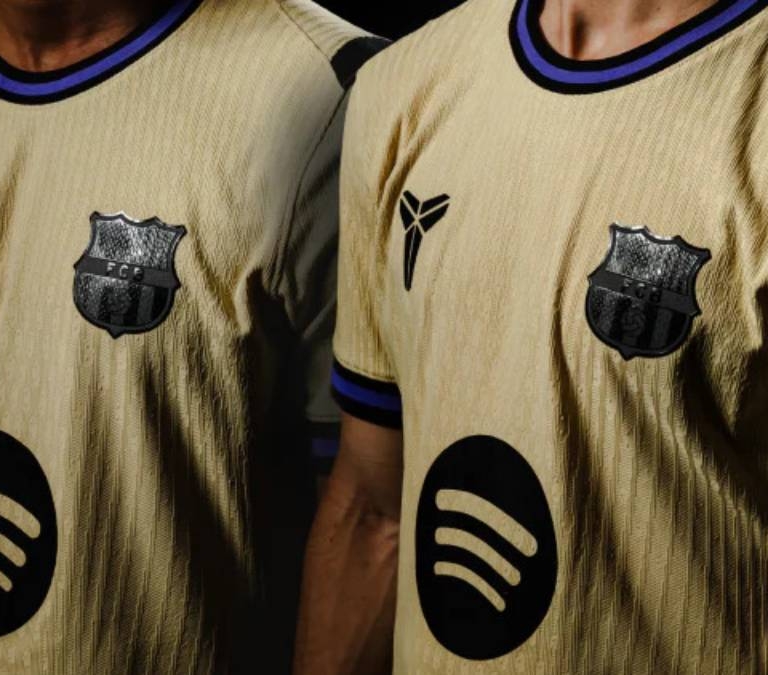 El Barça se une a la marca de Kobe Bryant para su segunda equipación dorada y violeta