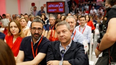García-Page, a Sánchez: o cuestión de confianza, o elecciones anticipadas