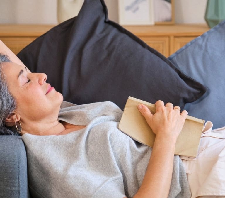 Estos son los beneficios de echarse la siesta