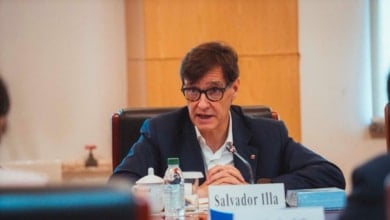 Illa se reúne con Huawei en Pekín tras la polémica por los contratos de la compañía con España