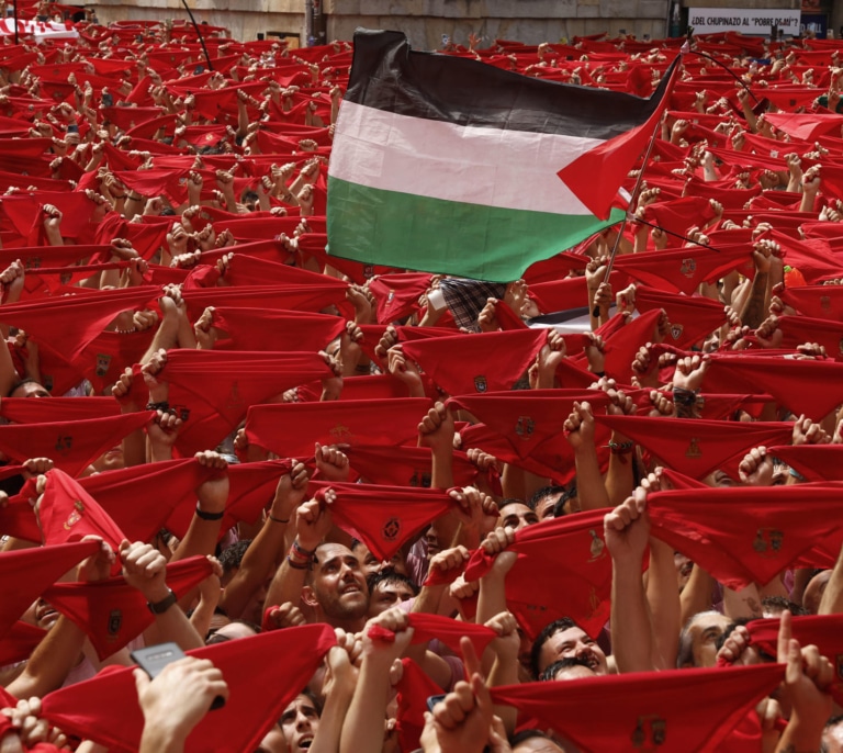 Israel coloca en su diana a los Sanfermines: "Hubo un tiempo en el que quemaban vivos a los judíos. Hoy es lo mismo"