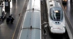 Detenidas las dos personas que robaron los cables y cortaron el AVE hace dos meses