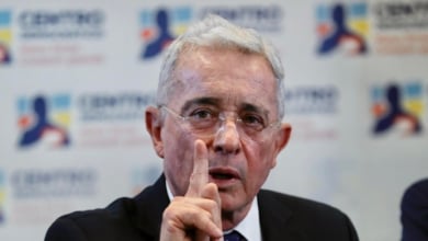Terremoto político en Colombia: condenado el expresidente Álvaro Uribe por soborno y fraude procesal