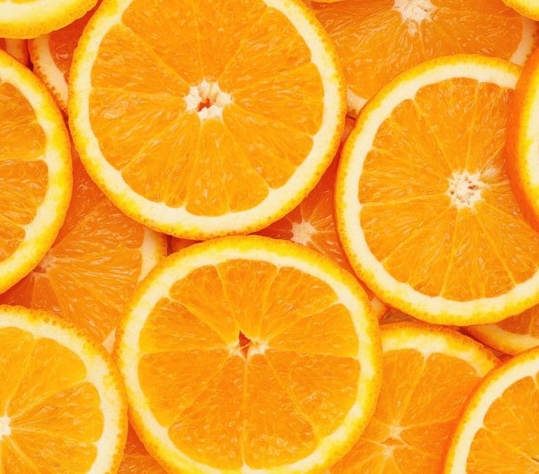Estos es lo que le puede pasar a tu cuerpo si desayunas naranja todos los días en verano