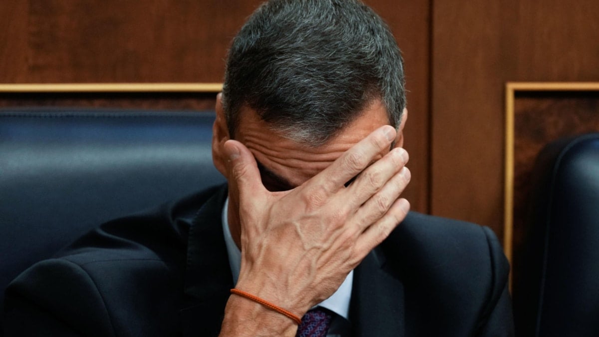 El presidente del Gobierno, Pedro Sánchez, durante el pleno extraordinario del pasado miércoles, en el Congreso de los Diputados.