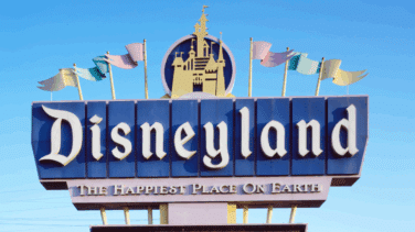 El 'domingo negro' de Disneyland: caos, disfraces terroríficos y zapatos pegados al suelo