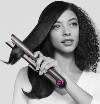 La plancha de pelo Dyson Corrale combina control inteligente y placas flexibles [...]