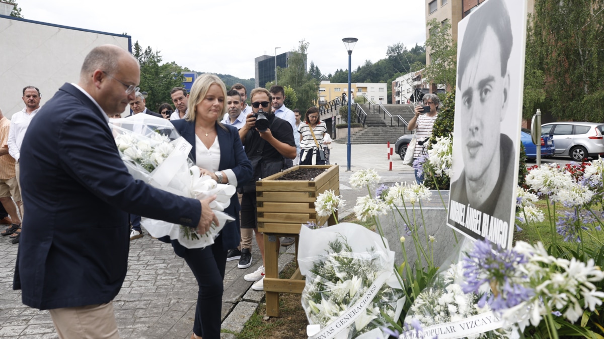 El PP promoverá que "en el 100%" de los colegios se estudie "la historia criminal de ETA"
