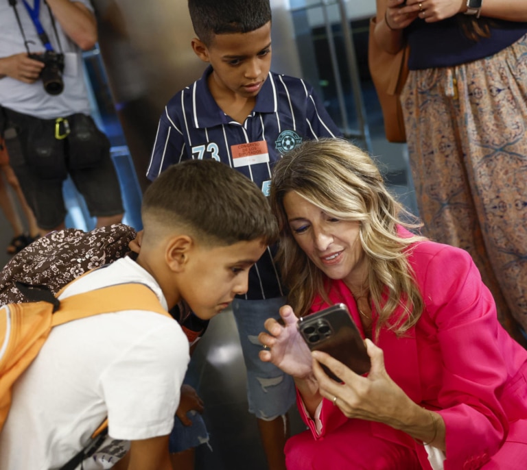 Sumar reprueba al PSOE con el apoyo del PP por el giro en el Sáhara: "Es la ruptura del mayor consenso en política exterior"
