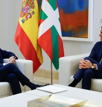 El Gobierno cree haber recuperado al PNV pese a los avisos de [...]