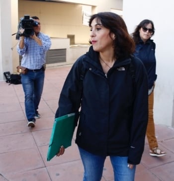 La Audiencia de Granada rechaza cancelar la entrega del hijo menor de [...]