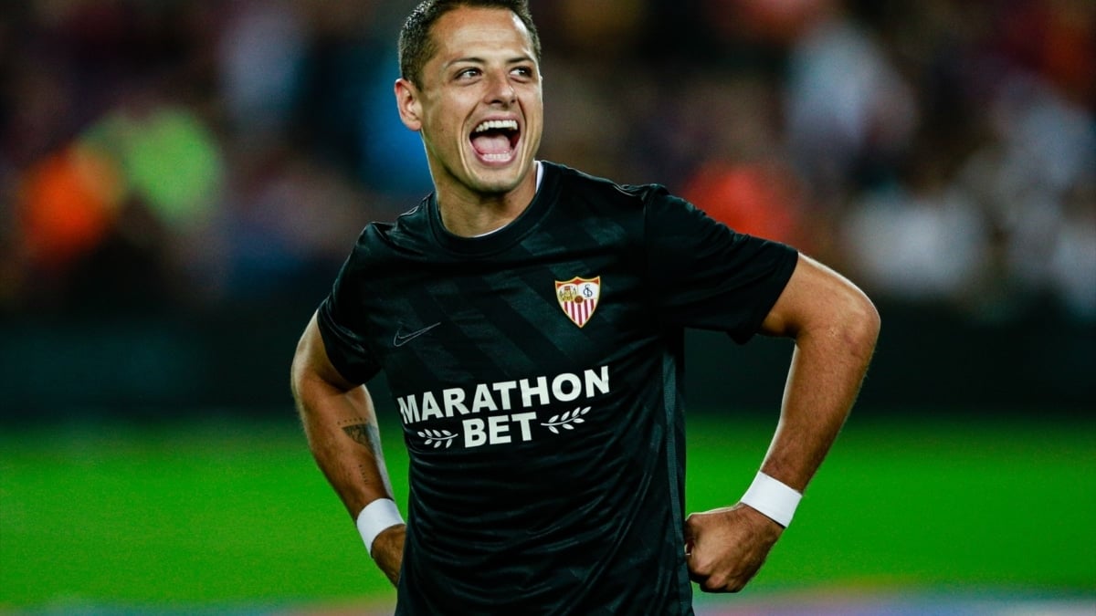 Chicharito Hernández se disculpa por sus comentarios machistas en una red social