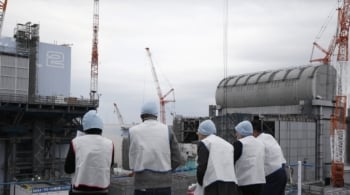 Evacuan a los trabajadores de la central nuclear de Fukushima tras alerta de tsunami