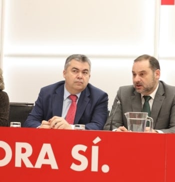 La UCO sigue el rastro del dinero para llegar a las mordidas [...]