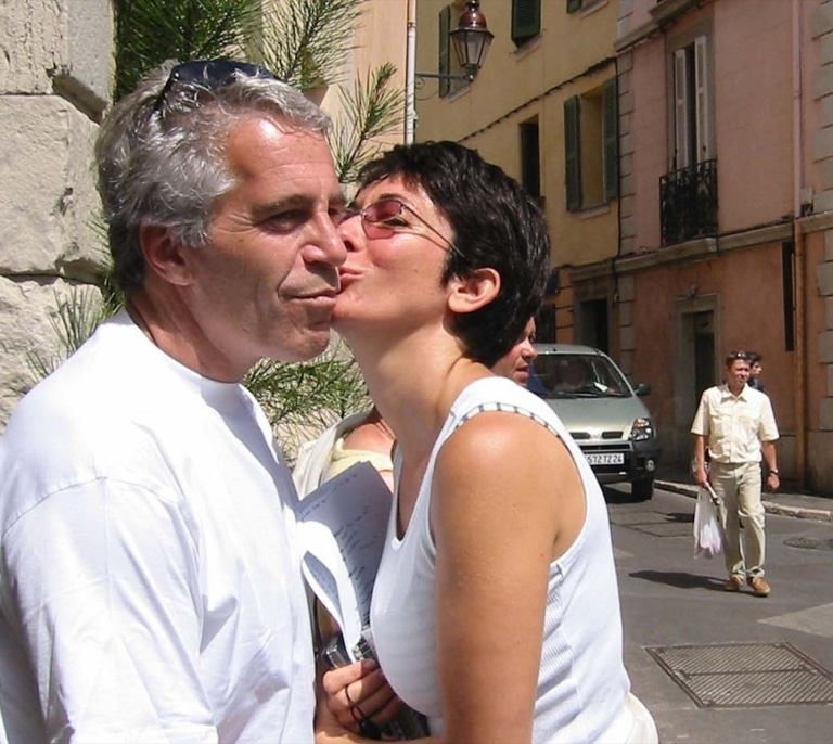 Ghislaine Maxwell, la pieza clave que puede desbloquear el caso Epstein