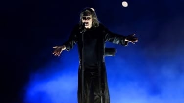 Ozzy Osbourne, cantante de Black Sabbath, muere a los 76 años