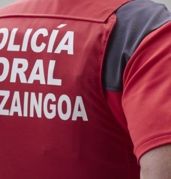 Dos menores imputados por lanzar grandes piedras a coches mientras conducían