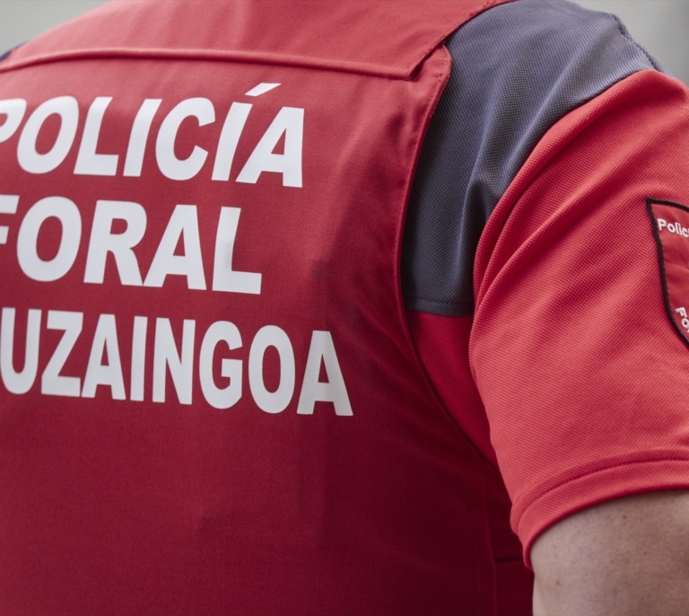 Dos menores imputados por lanzar grandes piedras a coches mientras conducían