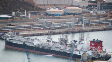 La mitad del gas licuado que España ha importado este año procede de los EEUU