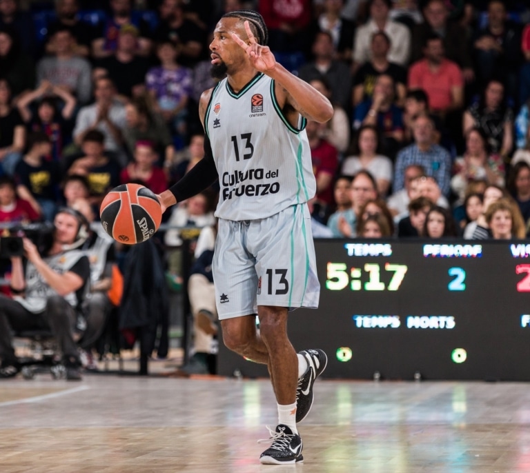 Morabanc Andorra renueva con el base Shannon Evans hasta 2027