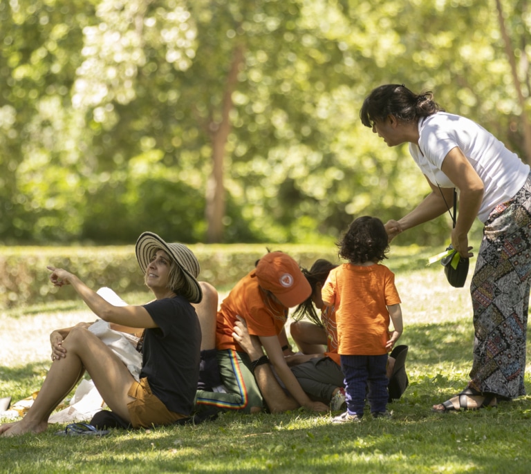 Nueva ayuda universal de 200 € por hijo a cargo: todo lo que debes saber y cómo pedirla