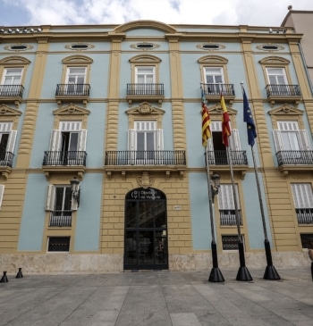Vuelco a la gestión del agua en Valencia: la Justicia pone en [...]