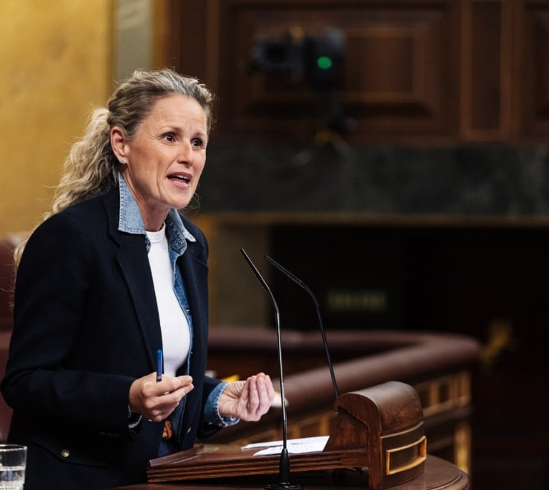 Sánchez promociona a Montse Mínguez como nueva portavoz del PSOE y sitúa a Enma López como su adjunta