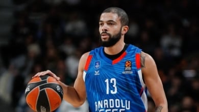 Darius Thompson firma con Valencia Basket hasta 2028