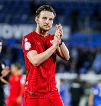 Iván Rakitić, a los 37 años, anuncia su retirada del fútbol profesional