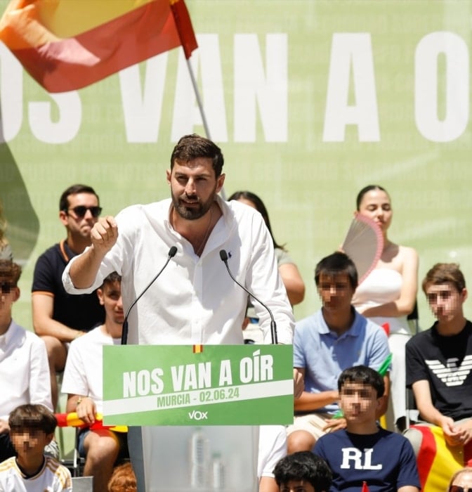 La Fiscalía abre diligencias contra el presidente de Vox en Murcia por [...]