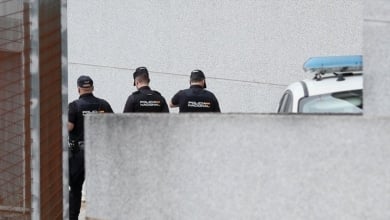 Un hombre detenido por agredir a su expareja para que no entrase a un local nocturno