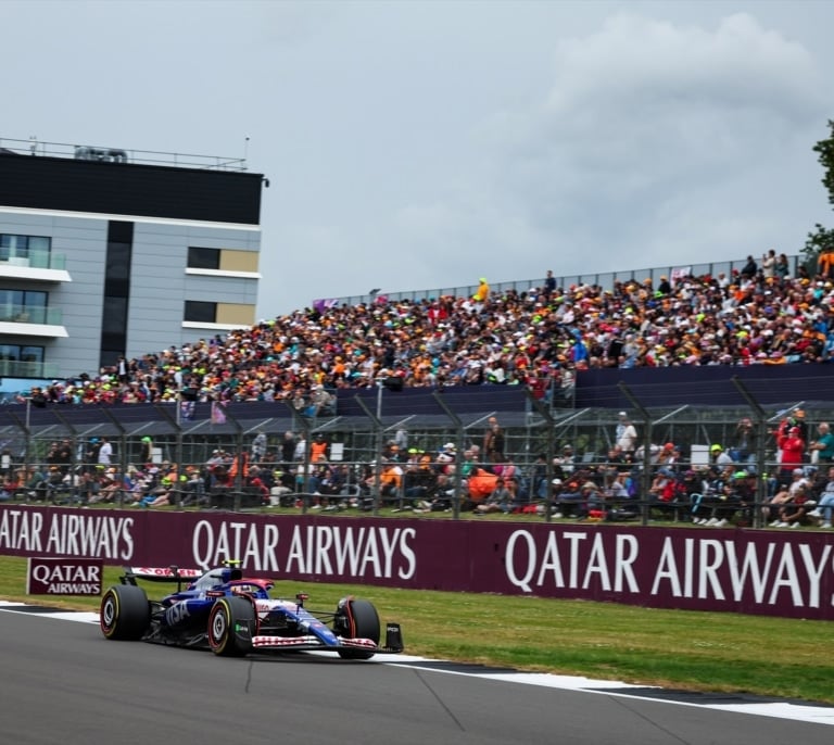 Gran Premio de Gran Bretaña F1 2025: fechas, horarios y dónde ver en TV la carrera de Fernando Alonso y Carlos Sainz en Silverstone