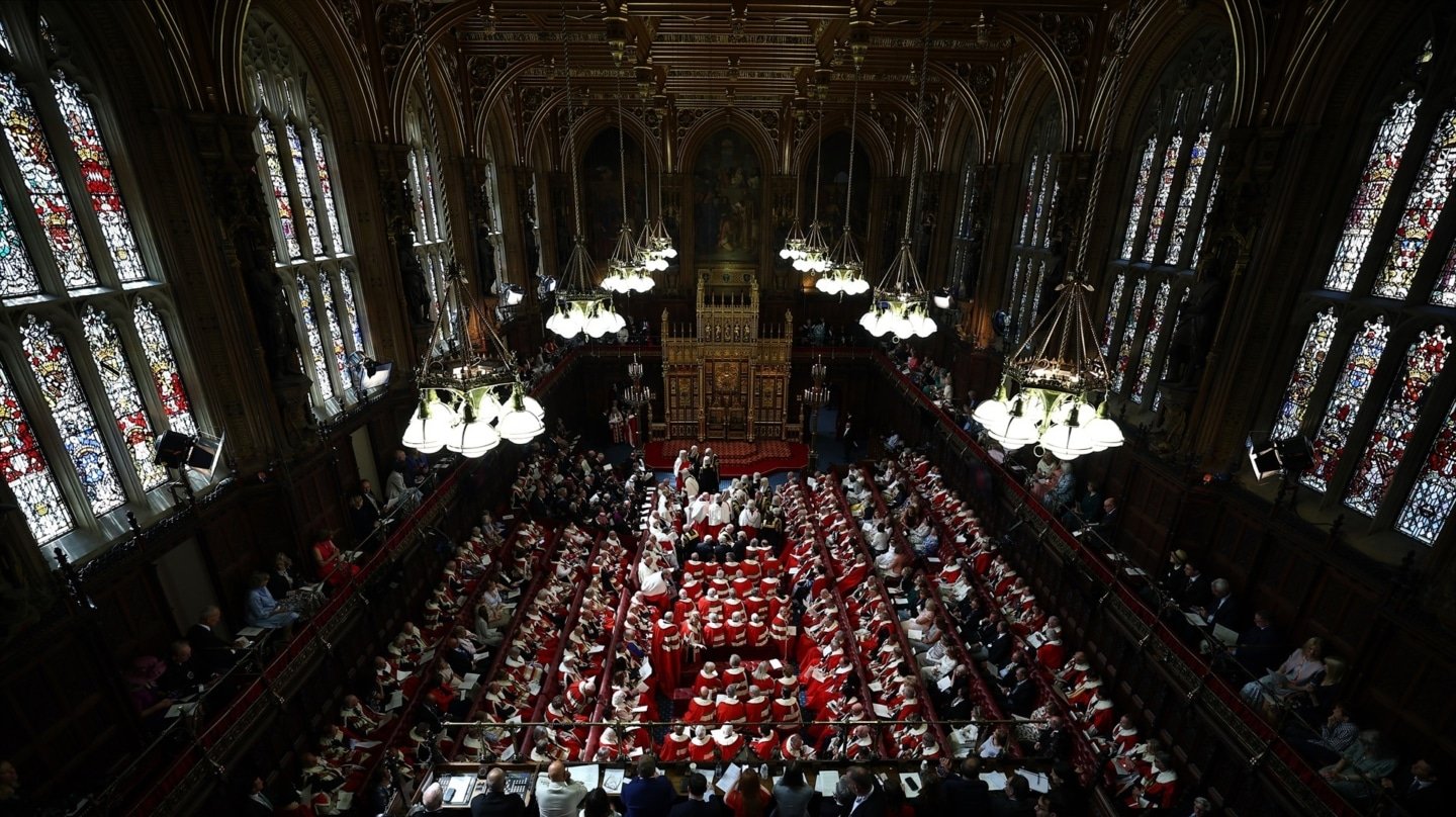 El Parlamento de Westminster afronta su reforma atrapado entre achaques y dudas