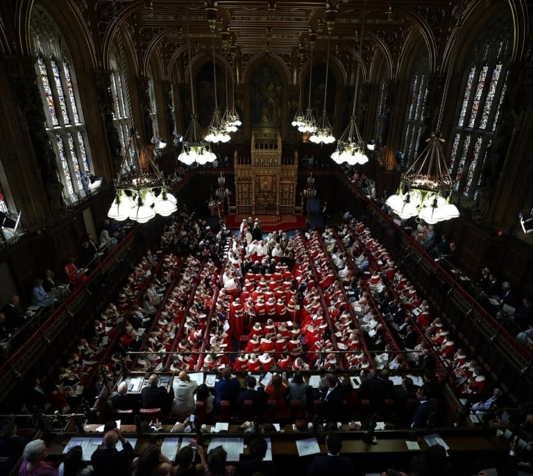 El Parlamento de Westminster afronta su reforma atrapado entre achaques y dudas