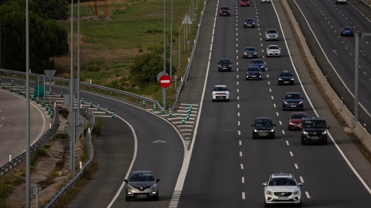La patronal de las constructoras propone poner peajes en todas las autovías de España a 3 céntimos por kilómetro