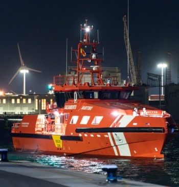 Rescatados 15 migrantes en patera a 13 millas de Formentera