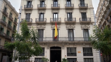 El Gobierno cede ante el independentismo con la comisaría de Vía Laietana y enciende a los sindicatos