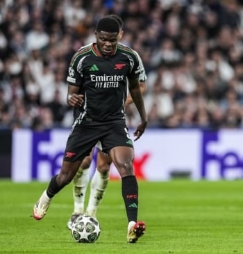 Thomas Partey, exjugador del Arsenal, se enfrenta a acusaciones de violación y [...]